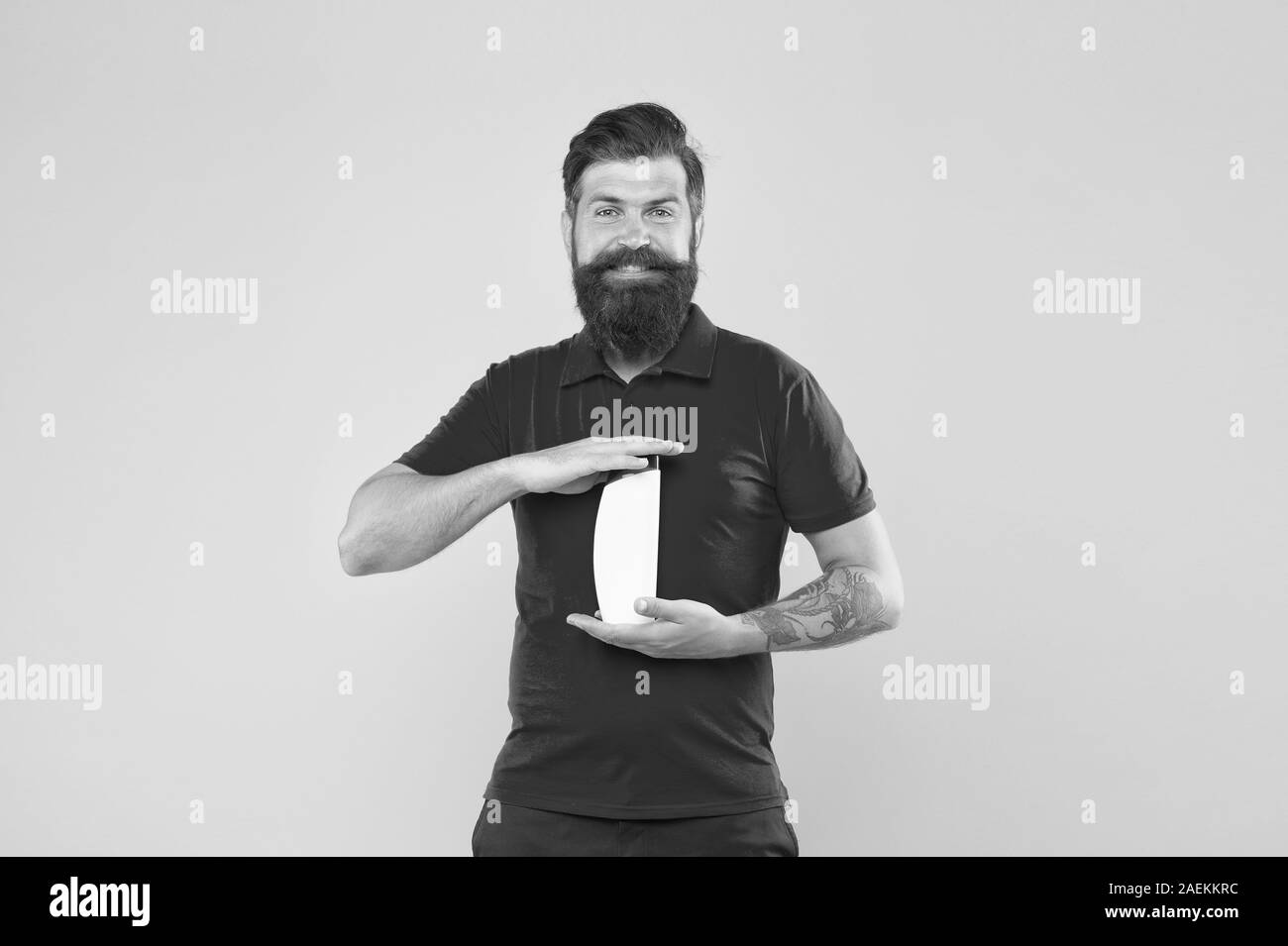 Extra Volume Shampoo Man Handsome Bearded Barber Hold Bottle
