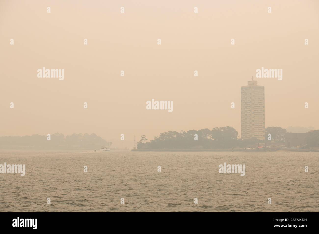 Sydney, Australia. 10 Dec 19. Multiple fires in NSW have caused a severe smoke haze over the city of Sydney. Stock Photo