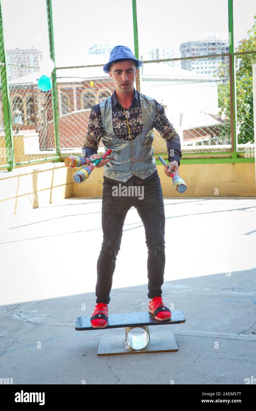 Juggling bottles hires stock photography and images Alamy