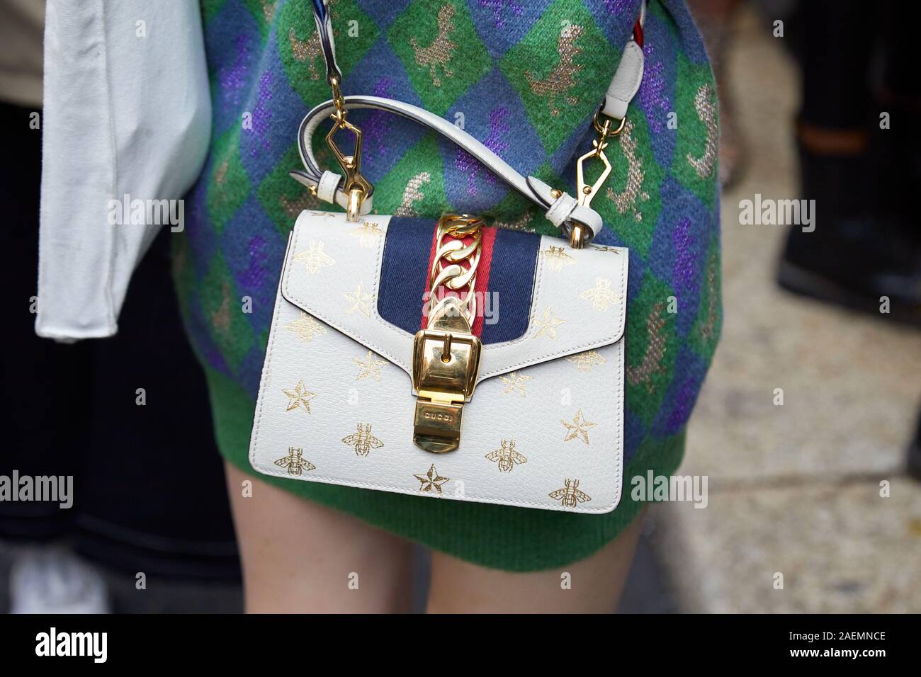 Woman with Gucci Bag with Bee and Green and Red Stripes before Emporio  Armani Fashion Show, Milan Fashion Week Editorial Image - Image of people,  week: 194562400