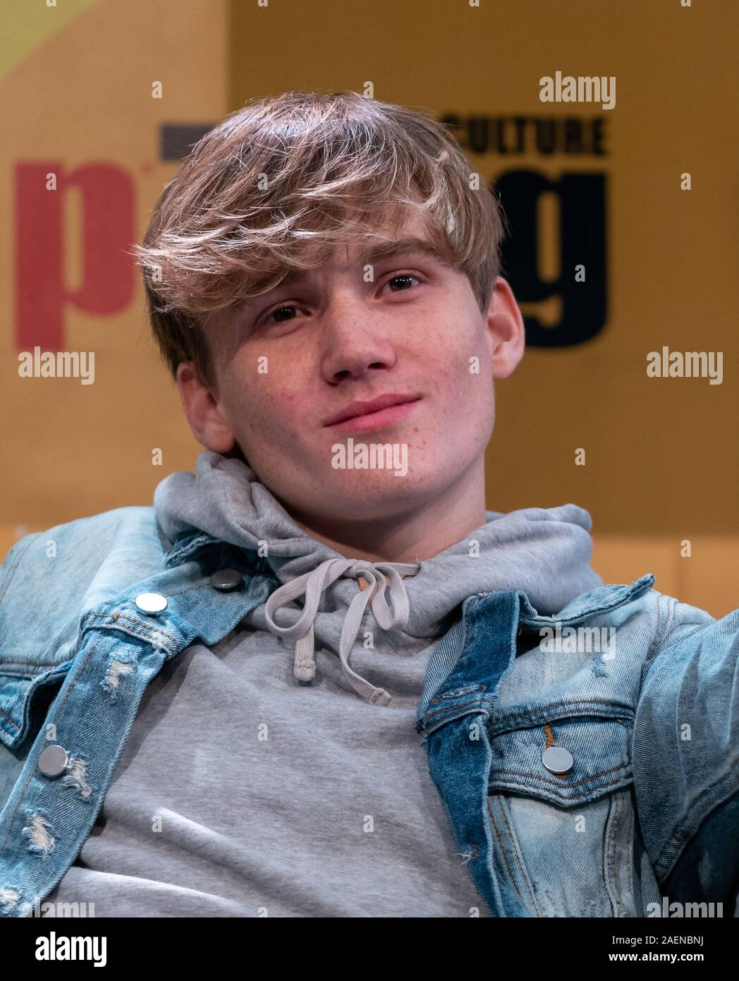DORTMUND, GERMANY - December 7th 2019: Matt Linz (Actor - The Walking Dead)  at German Comic Con Dortmund, a two day fan convention Stock Photo - Alamy