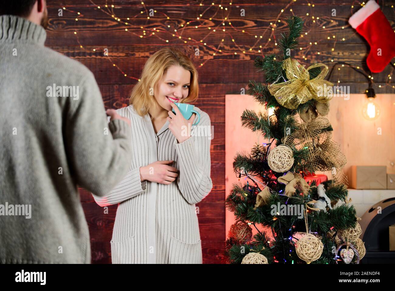 Magic Between Them Christmas Traditions For Couples Create Unforgettable Memories Couple Love 
