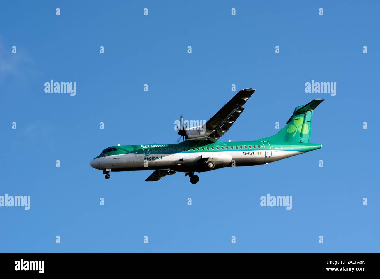 Aer Lingus ATR 72-600 landing at Birmingham Airport, UK (EI-FAV) Stock Photo