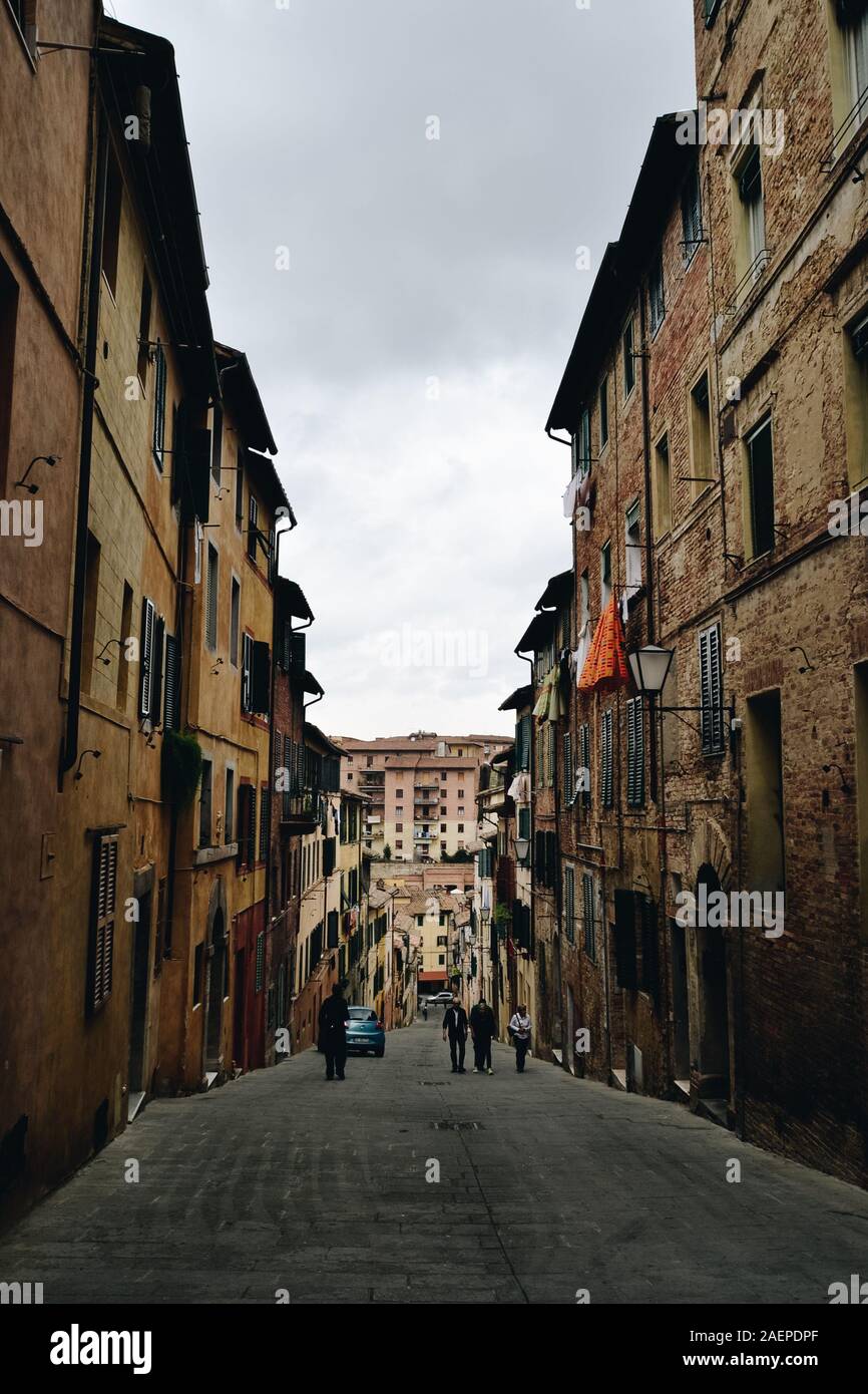View renaissance house facades hi-res stock photography and images - Alamy