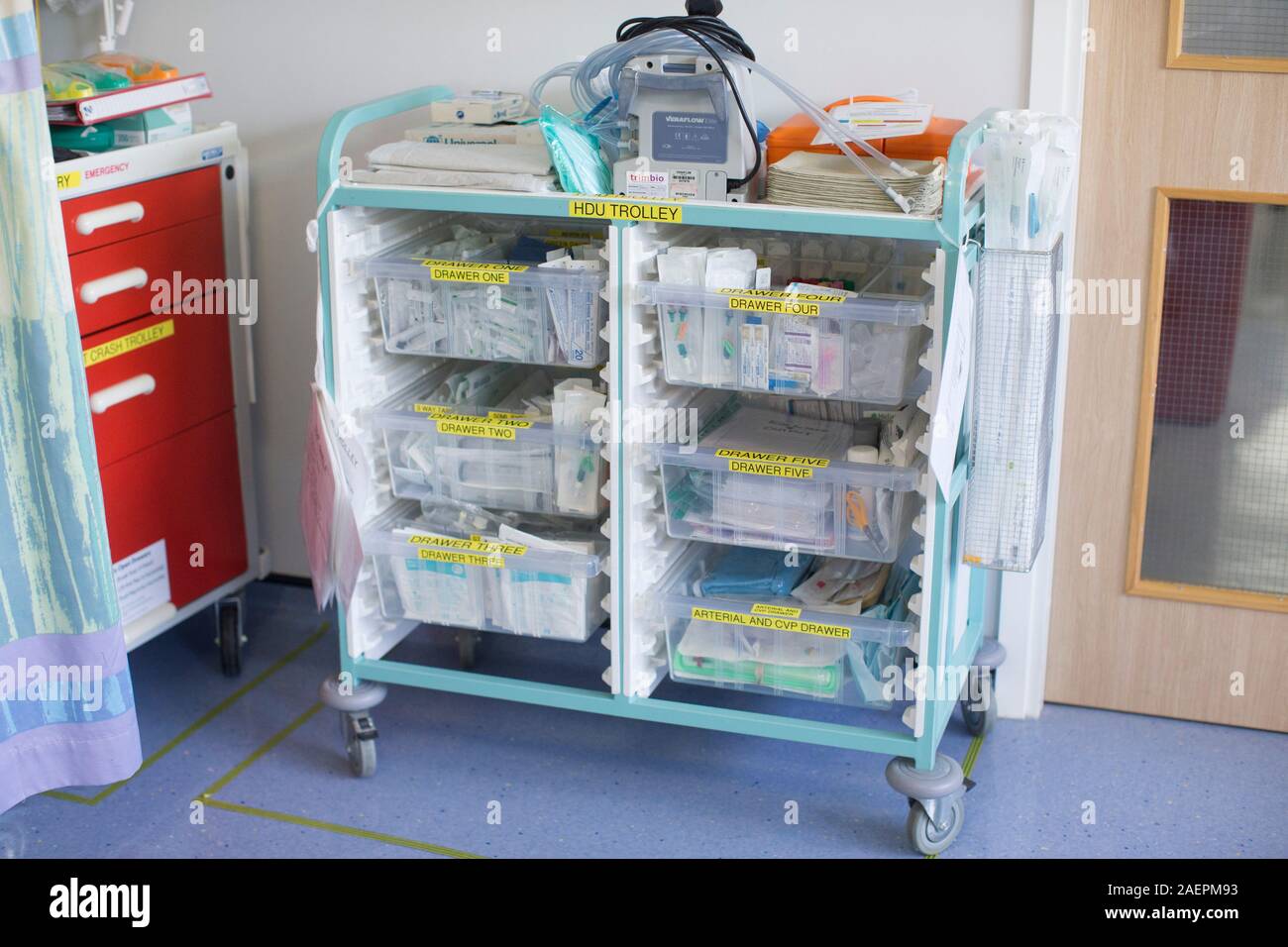 An Hdu Trolley In A Hospital Ward The High Dependency Unit Trolley Caters For Patients Who Need Critical Care Stock Photo Alamy