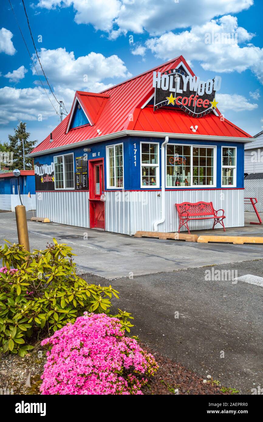 Coffee kiosk hires stock photography and images Alamy