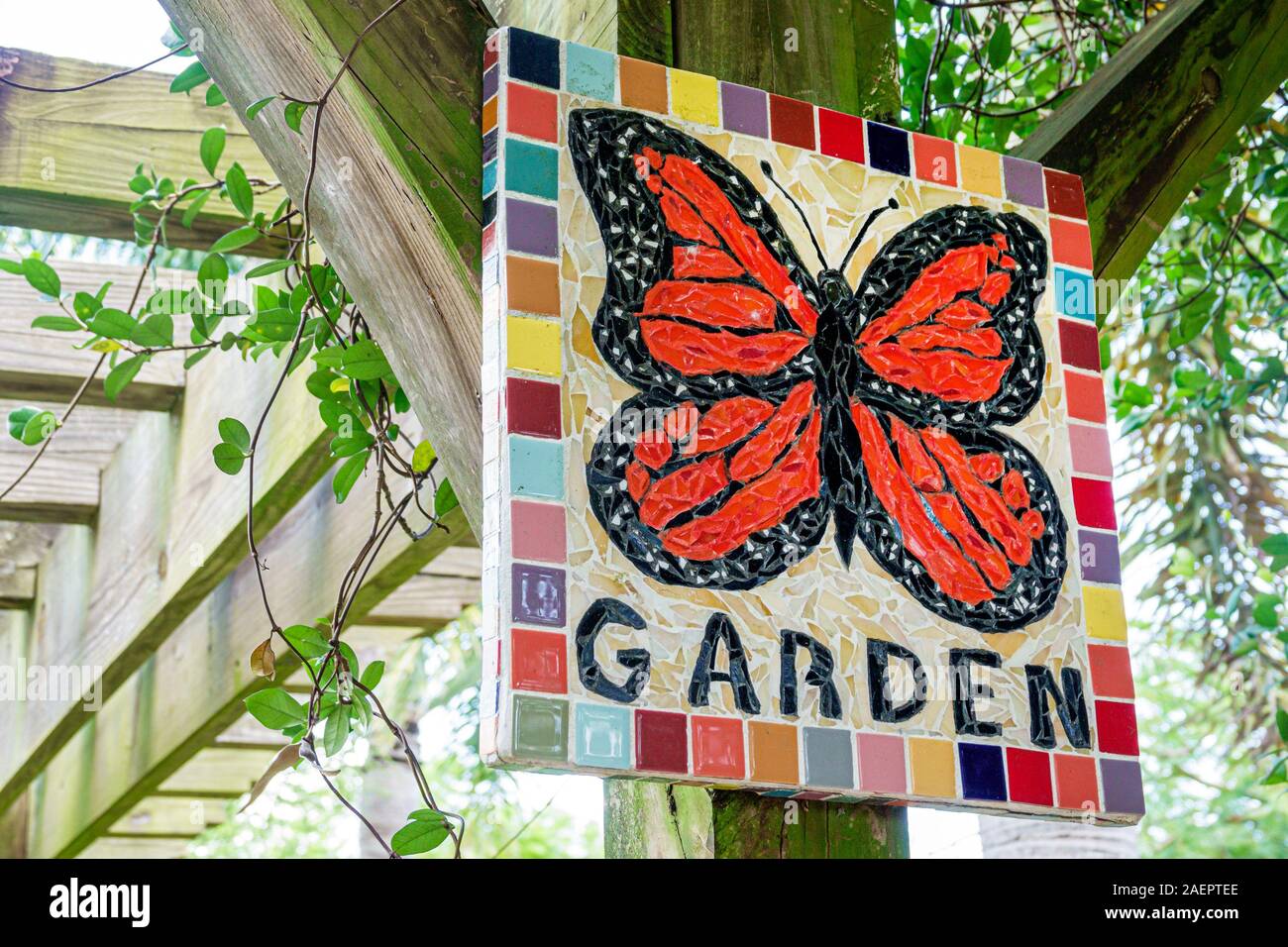 Port St. Saint Lucie Florida,Port St. Lucie Botanical Gardens,tile mosaic,butterfly garden,arbor,FL190920024 Stock Photo