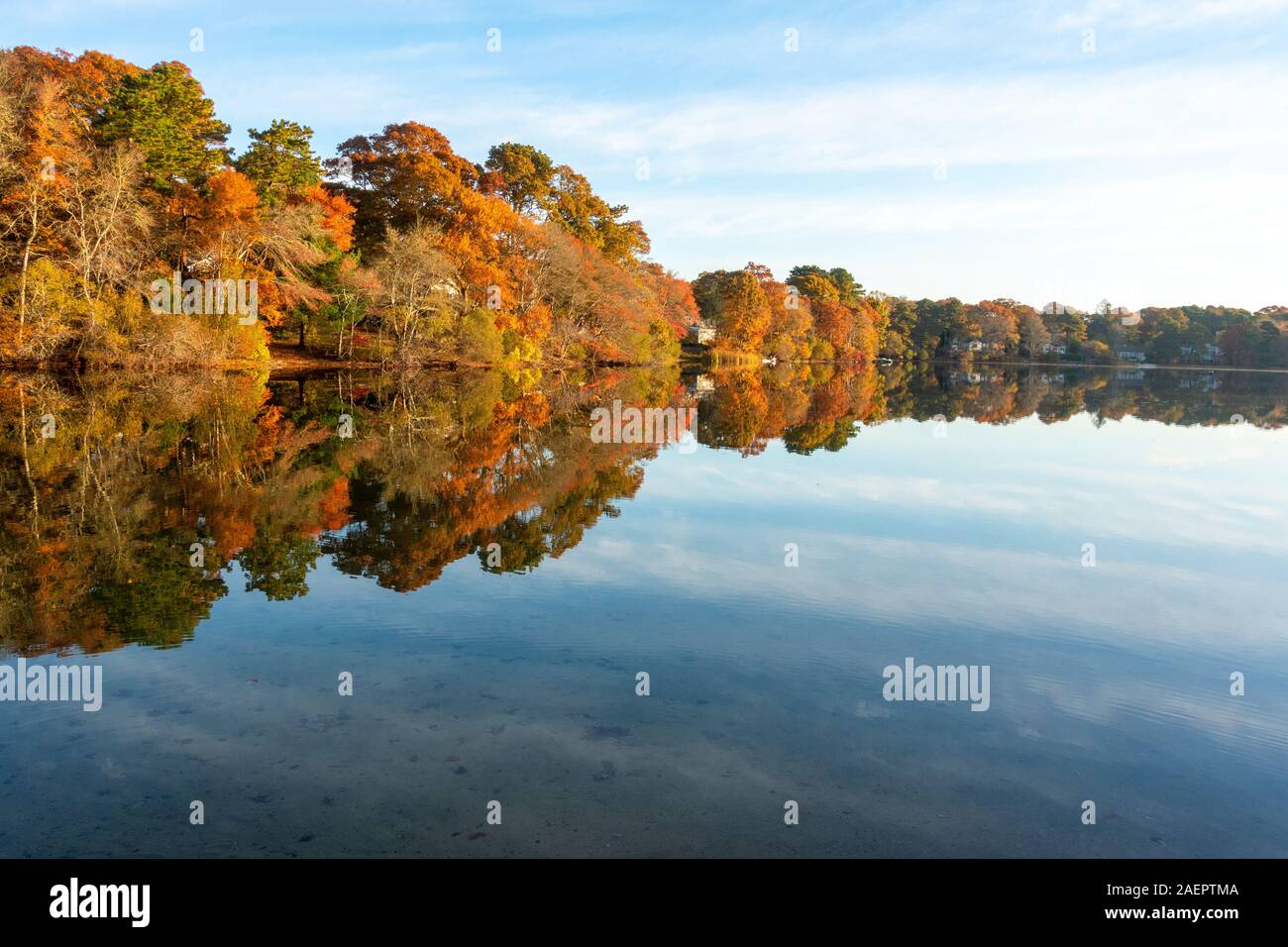 Pocasset lake hires stock photography and images Alamy