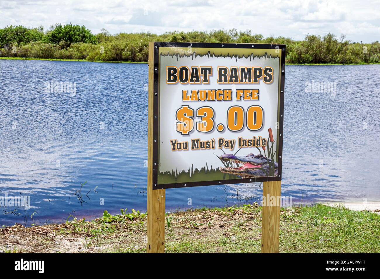 Melbourne Florida,St. Saint Johns River,Camp Holly Airboat Rides,boat ramp,launch fee,sign,FL190920070 Stock Photo