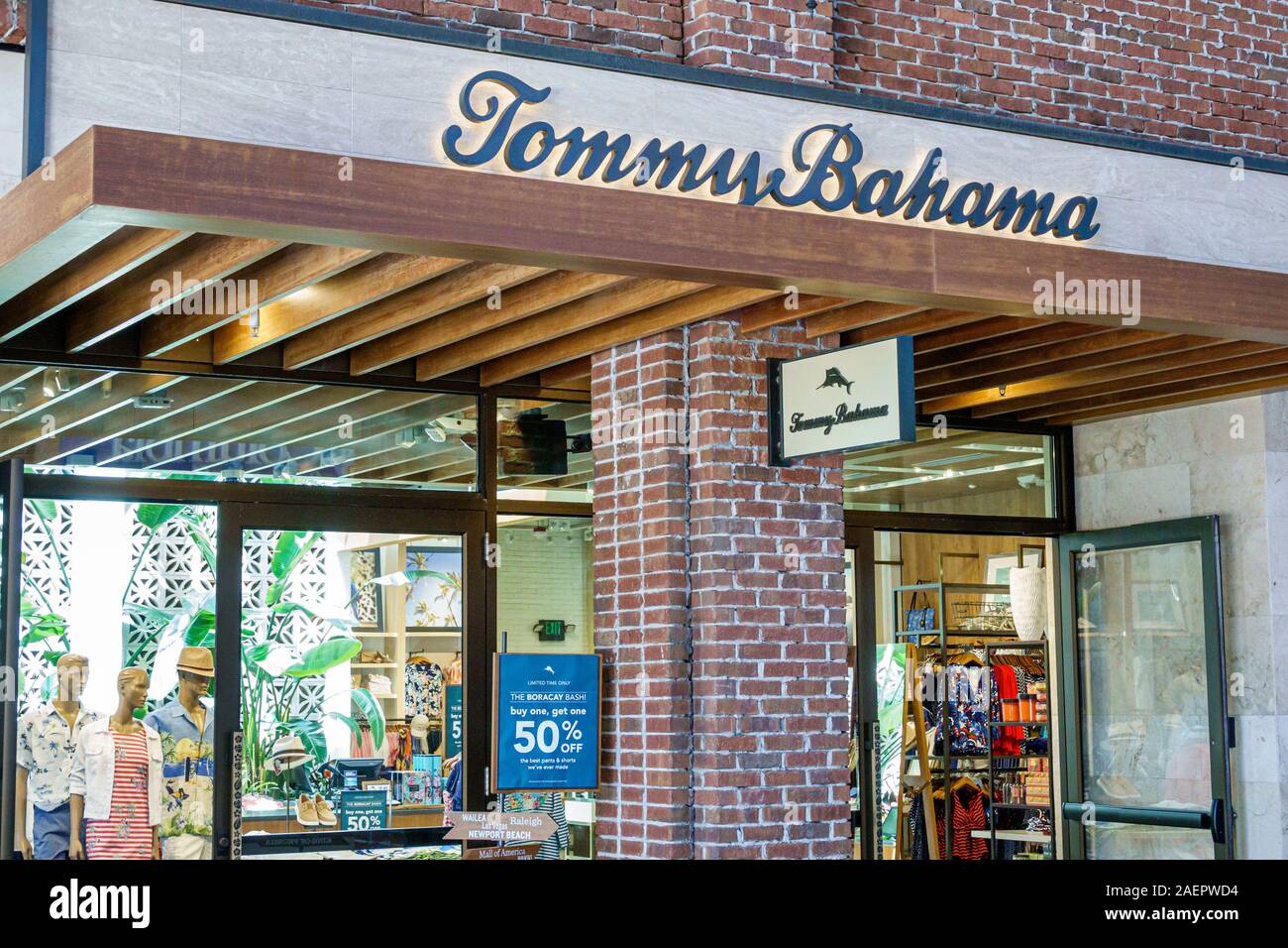 tommy bahama westfield mall