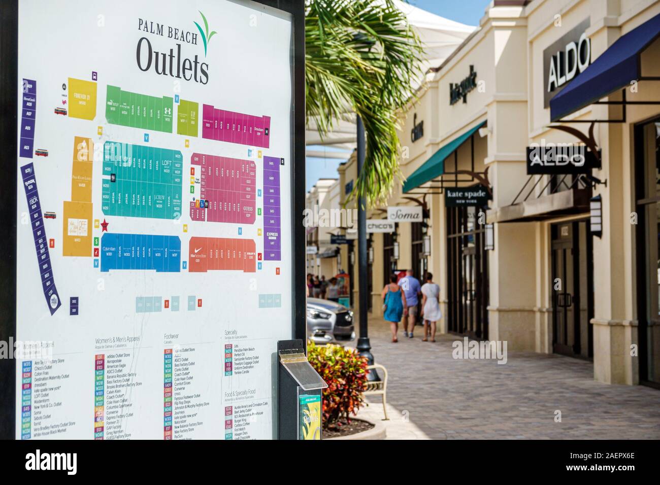 West Palm Beach Florida,Palm Beach Outlets,shopping,outdoor shopping center,store location directory map,FL190920167 Stock Photo