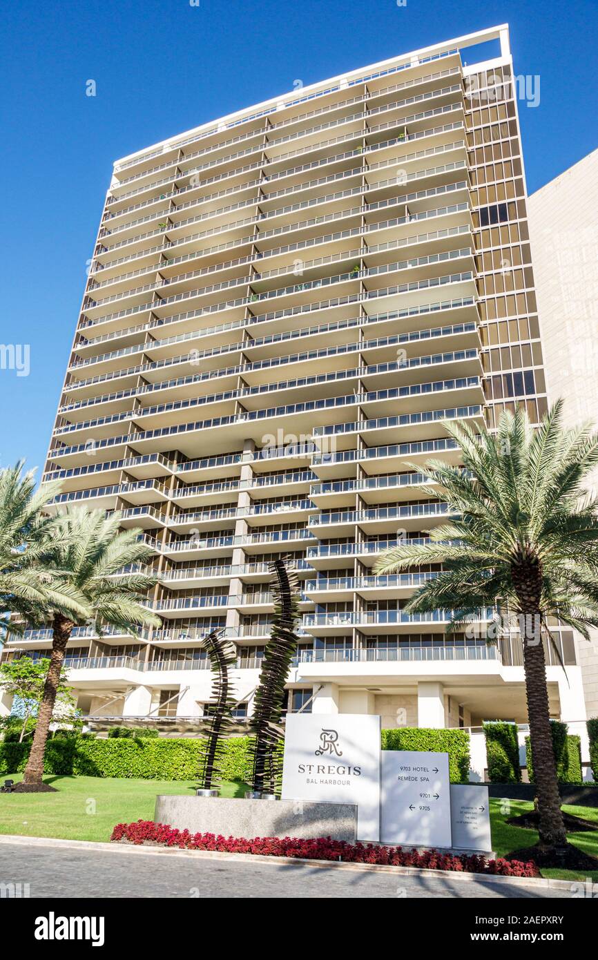 Miami Florida,Bal Harbour,Collins Avenue,St. Regis,residences,luxury resort hotel,balconies,condominium residences,high-rise building exterior,entranc Stock Photo