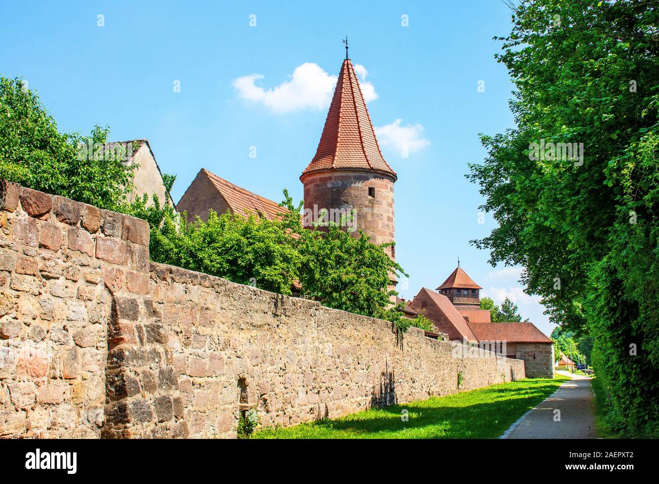 Stadt Wolframs-Eschenbach-Stadtmauer, südliche Ring- und Zwingermauer • Bayern, Deutschland Stock Photo