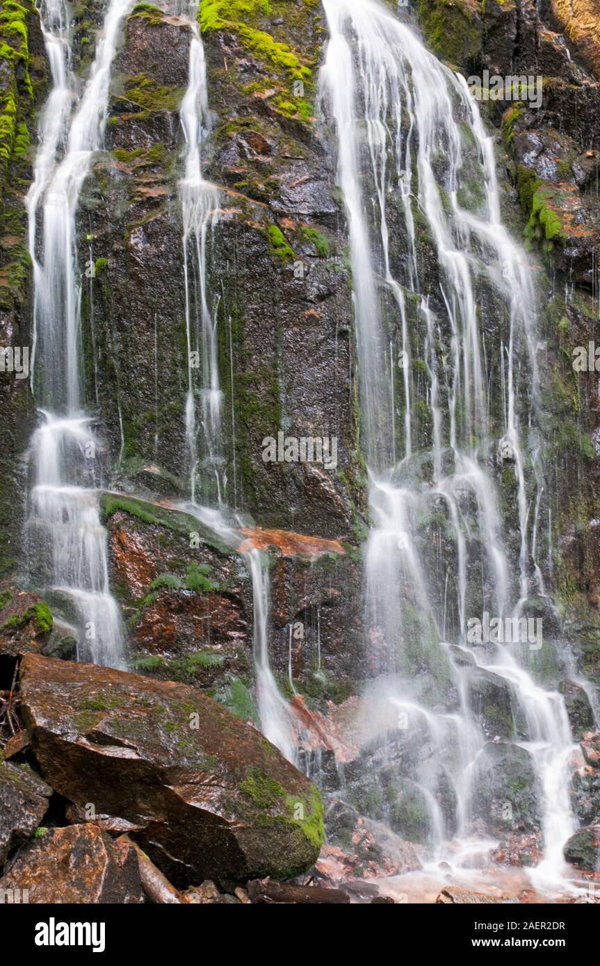 Big Tendon Waterfall High Resolution Stock Photography And Images Alamy