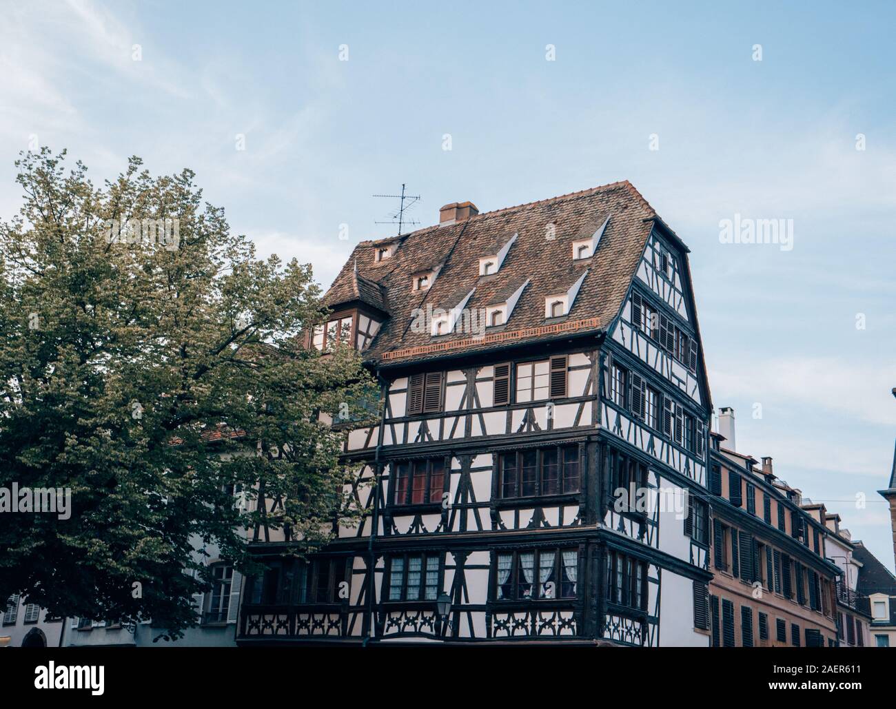 Paris Streets Morning High Resolution Stock Photography And Images Alamy