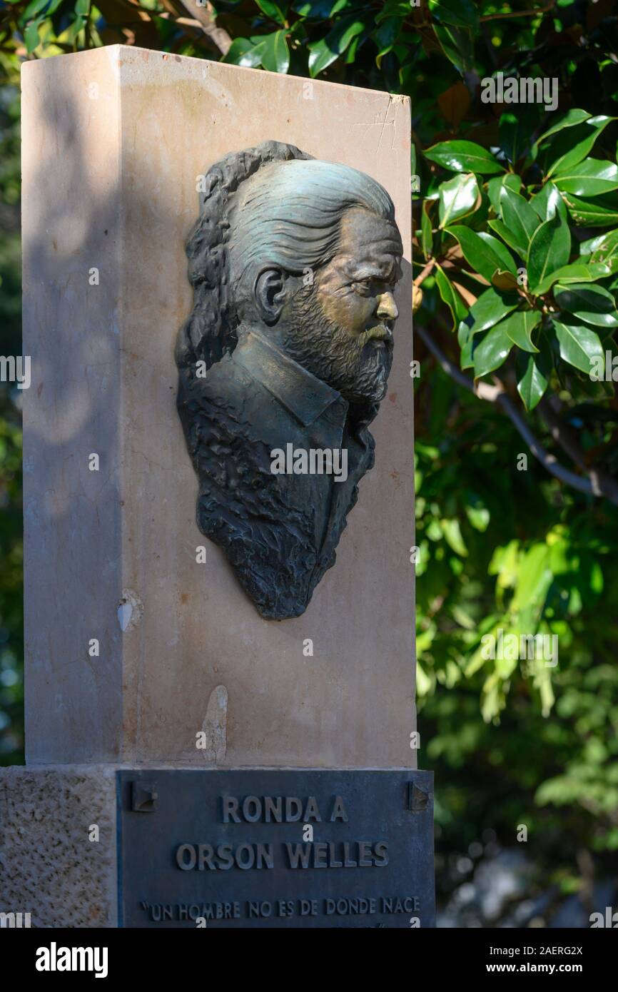 Statue of Orson Welles in Ronda, Malaga Province, Spain Stock Photo Alamy