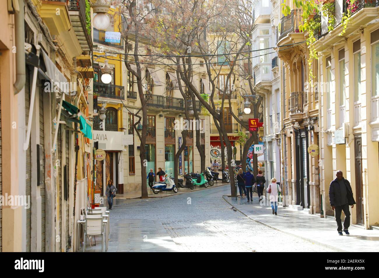 Barrio Del Carmen Valencia High Resolution Stock Photography and Images ...