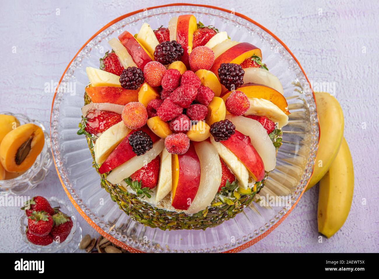 Mixed fruit cake. Birthday cake / birthday cake with fresh fruits ...