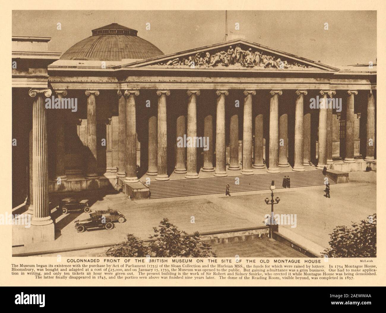 Colonnaded front of the British Museum. Vintage cars 1926 old vintage print Stock Photo