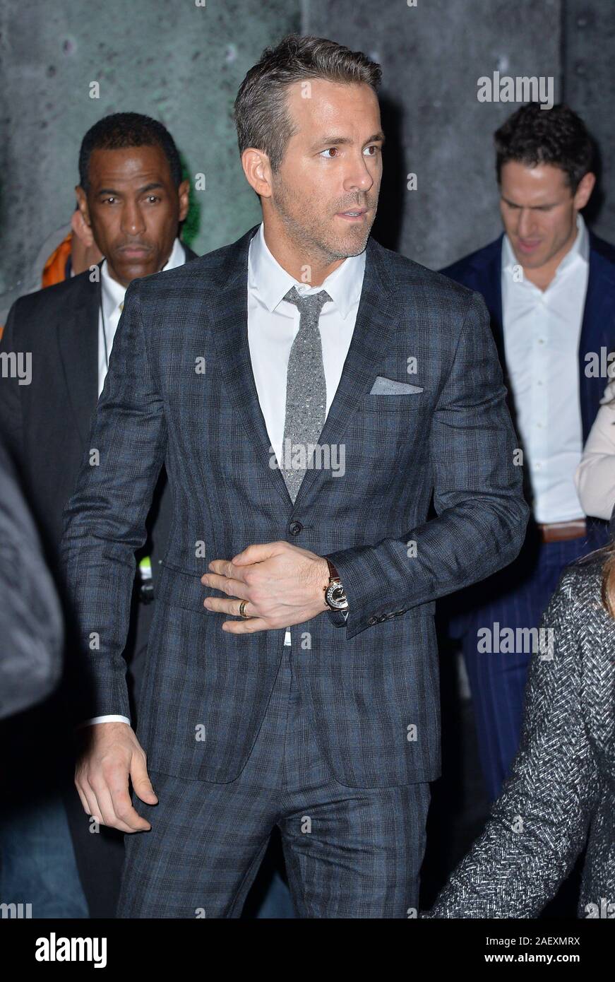 New York Ny Usa 10th Dec 2019 Ryan Reynolds At Arrivals For Netflixs 6 Underground 