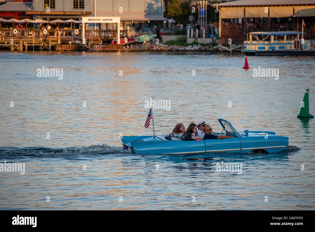 Amphibious Car High Resolution Stock Photography And Images Alamy