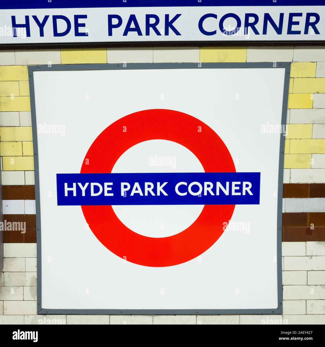Hyde Park Corner tube station. A platform sign for the London Underground station on the Piccadilly Line serving Hyde Park, Oxford Street and Mayfair. Stock Photo