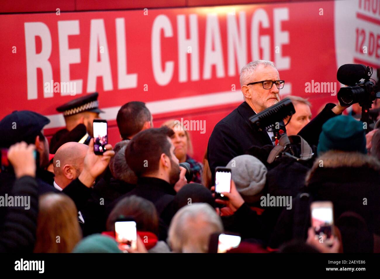 Labour Party leader Jeremy Corbyn arrives for a visit to Dinnington, Sheffield, on the last day of General Election campaigning. Stock Photo