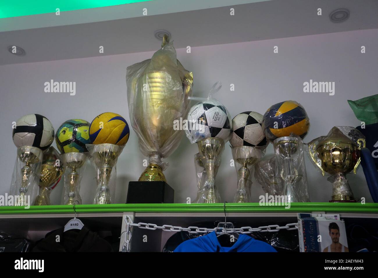 Sports shop hi-res stock photography and images - Page 3 - Alamy