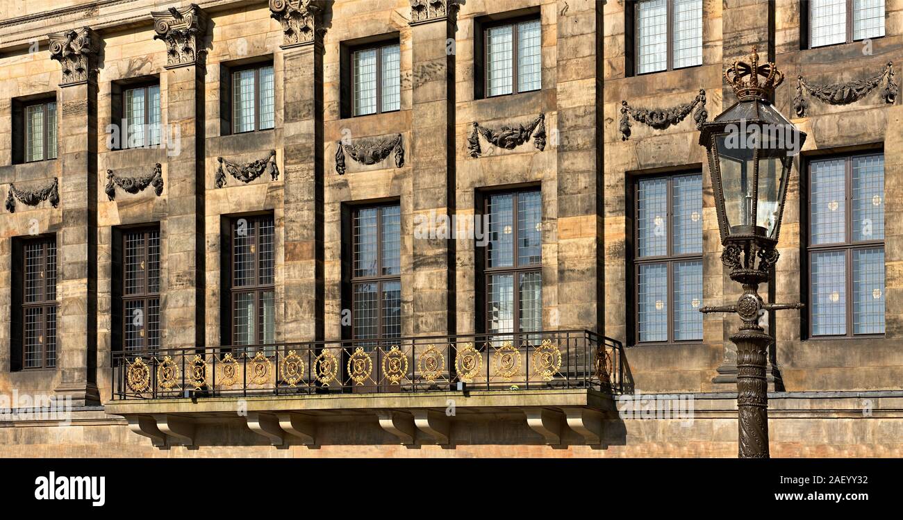 Balcony of the Dutch Royal Palace in Amsterdam Stock Photo Alamy