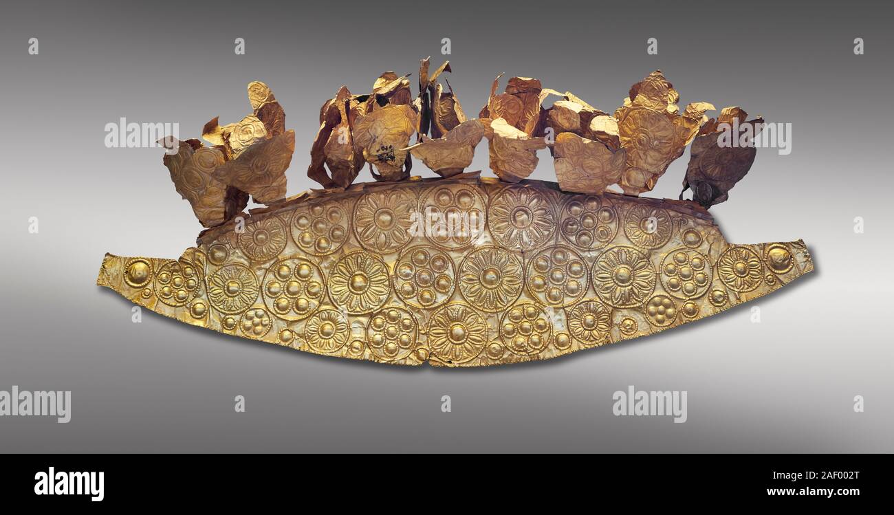 Gold diadem hi-res stock photography and images - Alamy