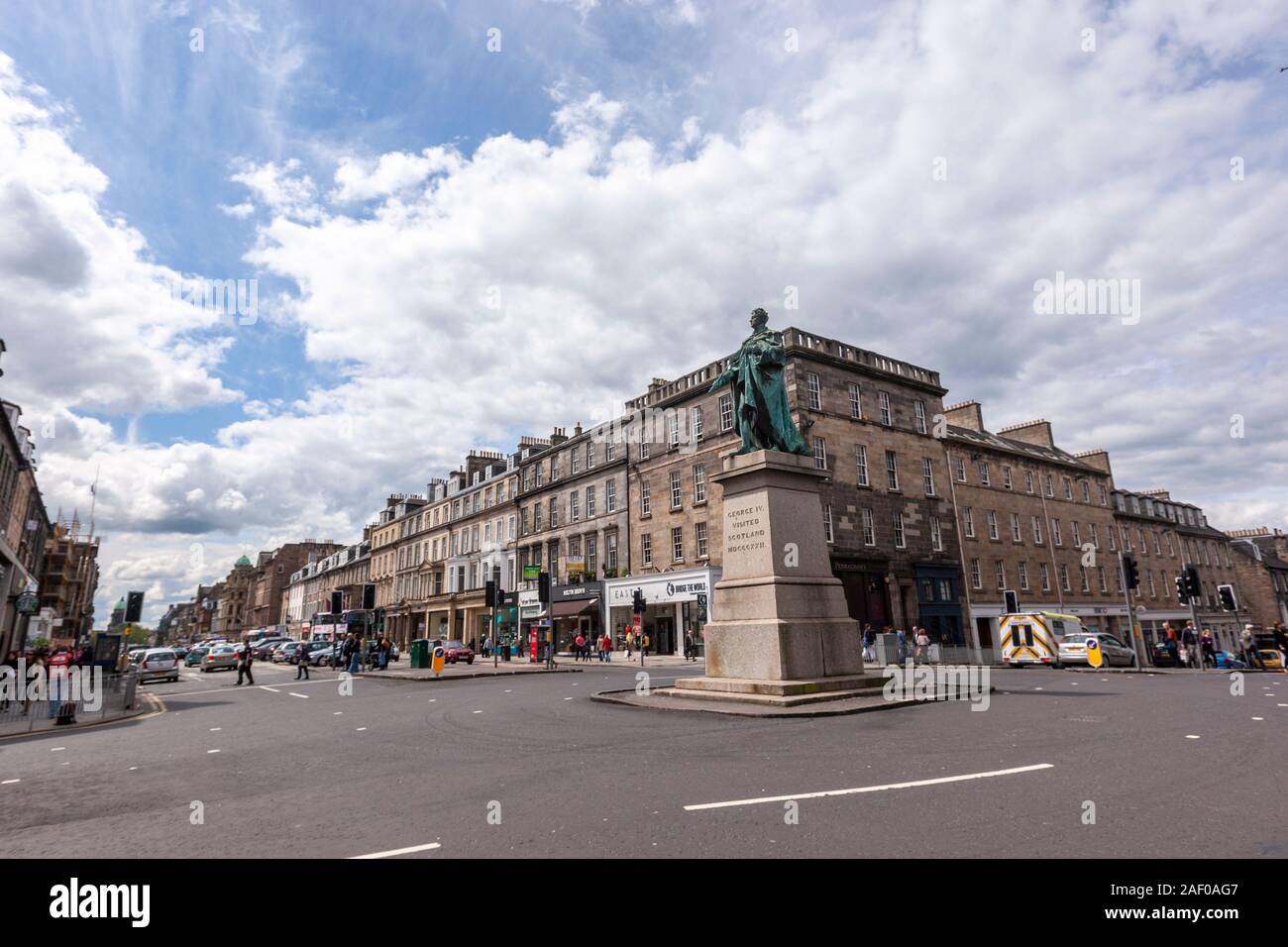 Statue of King IV in Hanover St, and Gerge St, Edinburgh
