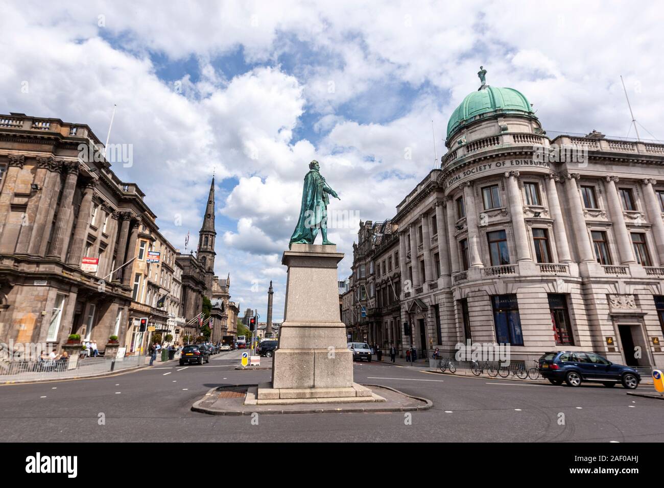 Statue of King IV in Hanover St, and St, Edinburgh