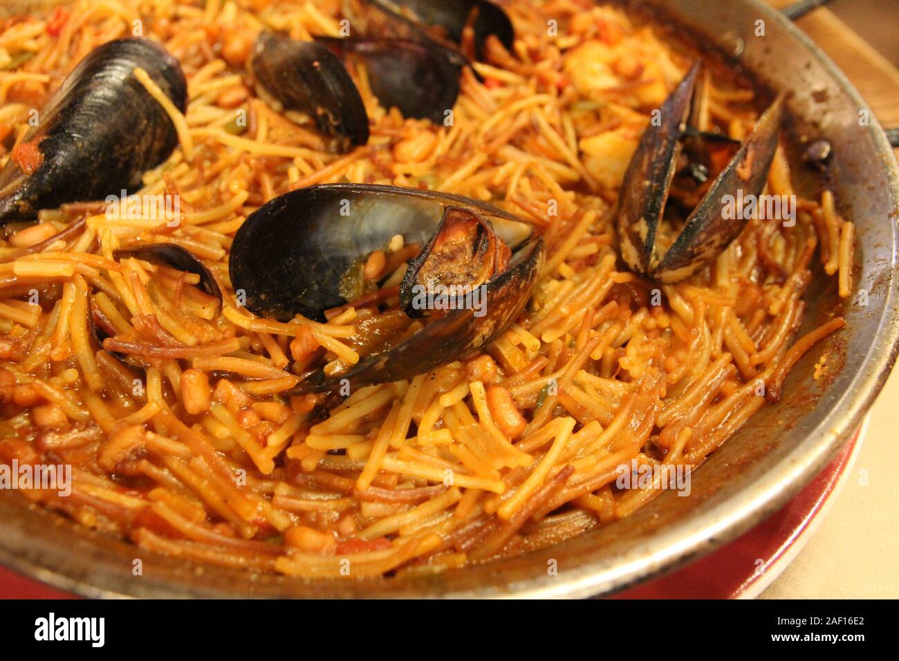 Spanish fideua stock photo. Image of cooking, nutrition - 35331582