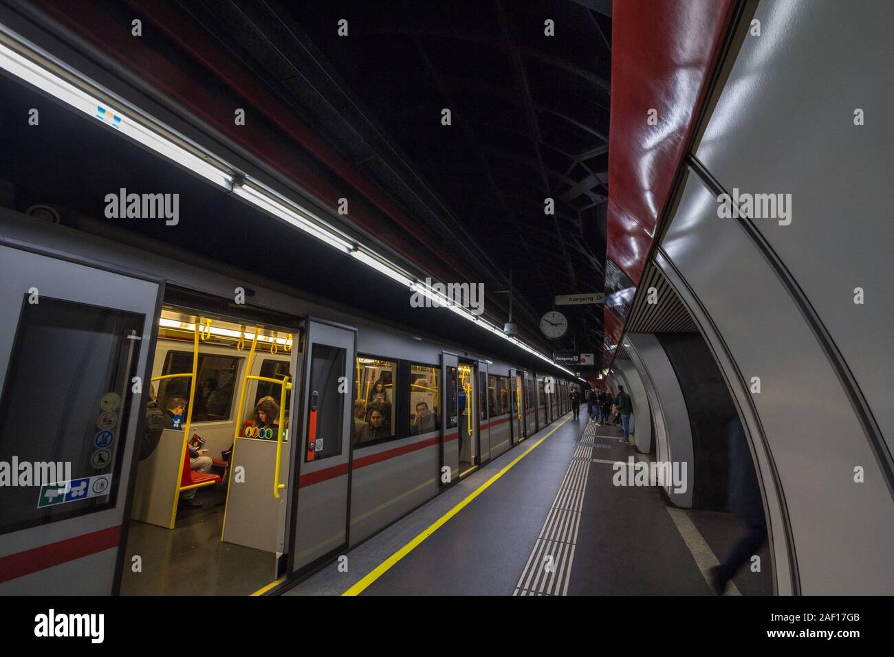 Vienna Austria November 6 2019 Karlsplatz U Bahn