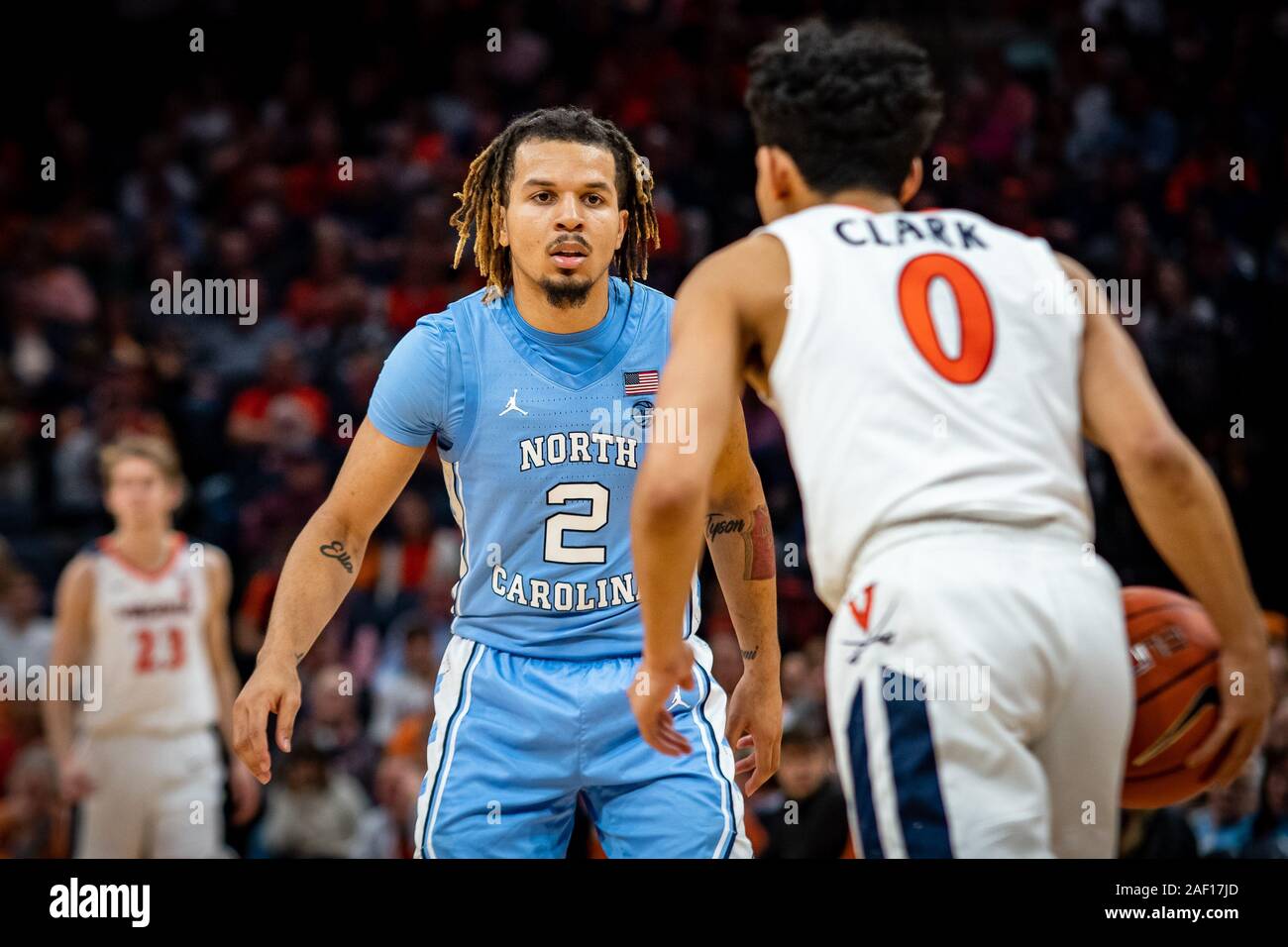 Cole anthony dunk hi-res stock photography and images - Alamy