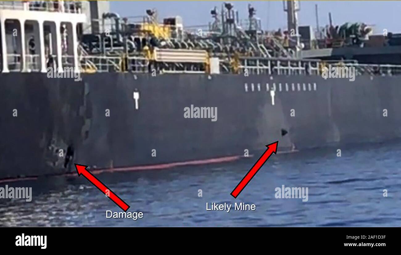 Uss bainbridge hires stock photography and images Alamy