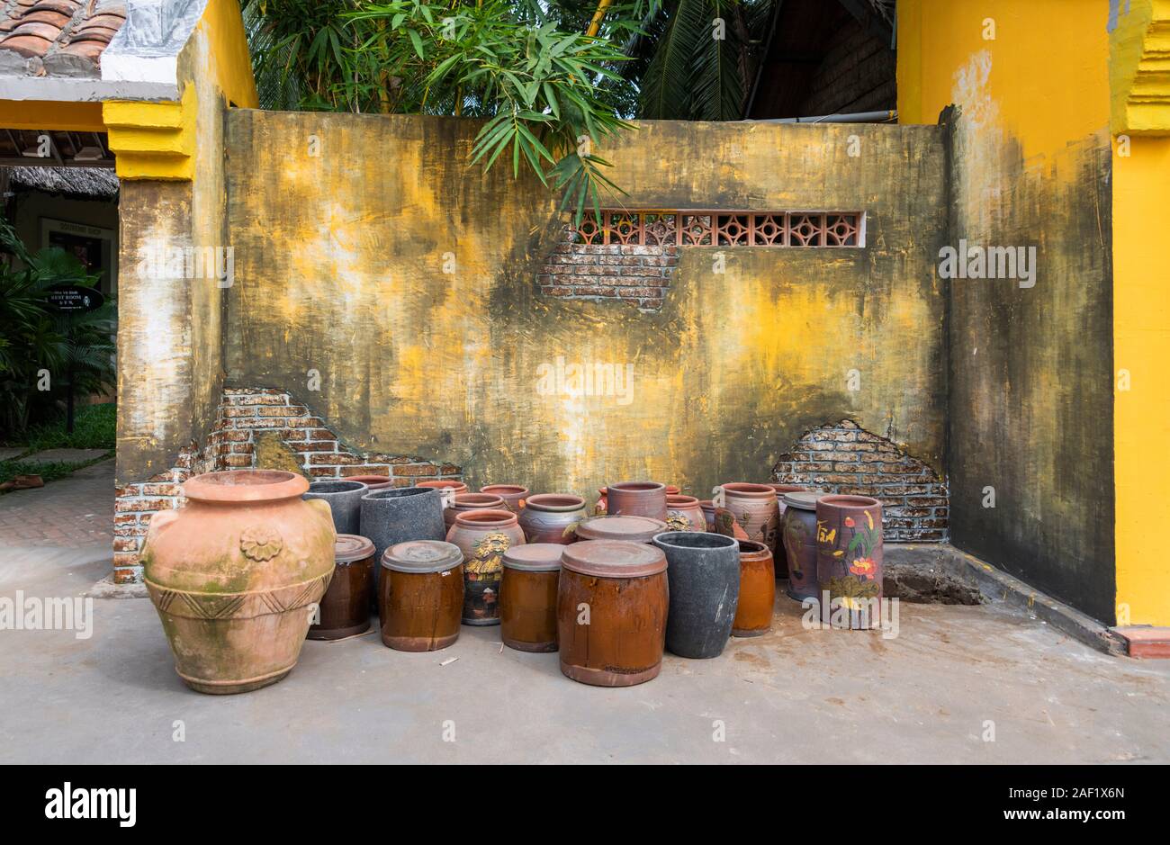 Traditional vietnamese planters hires stock photography and images Alamy