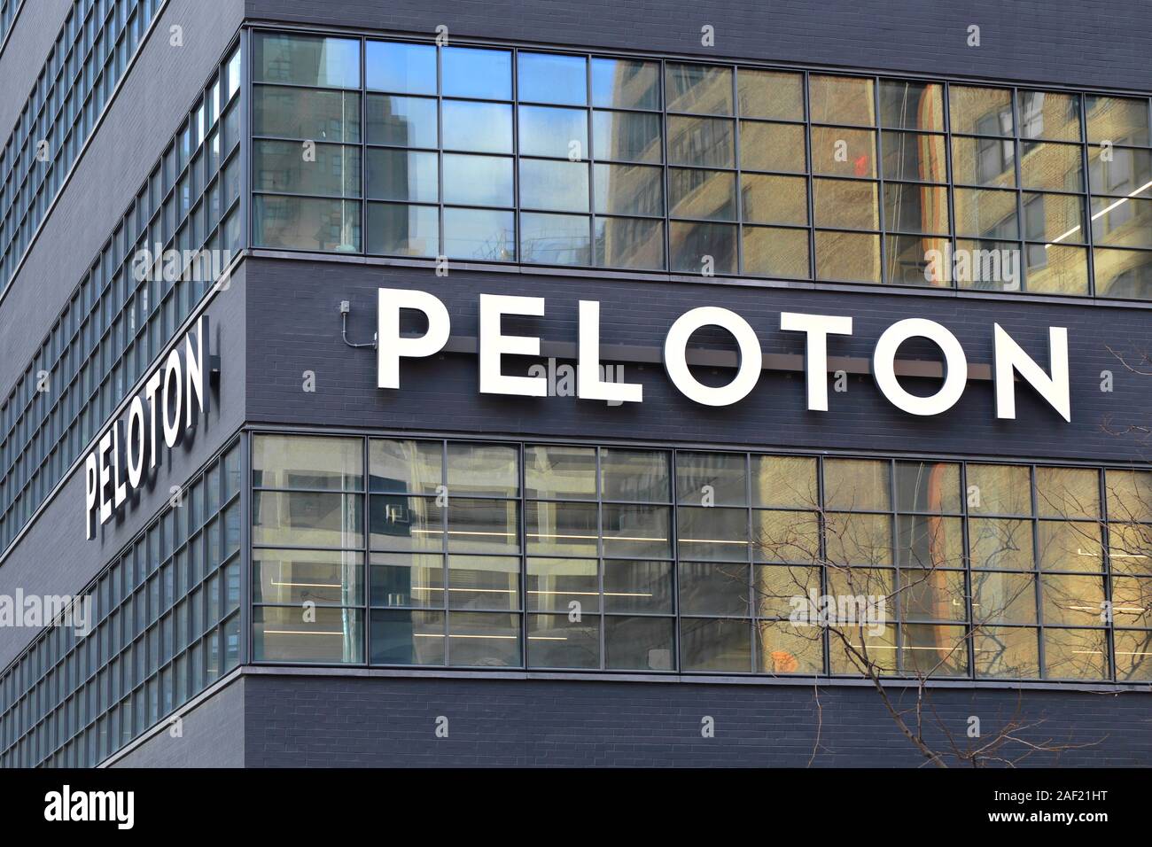 Peloton headquarters, 441 Ninth Ave, New York, NY Stock Photo