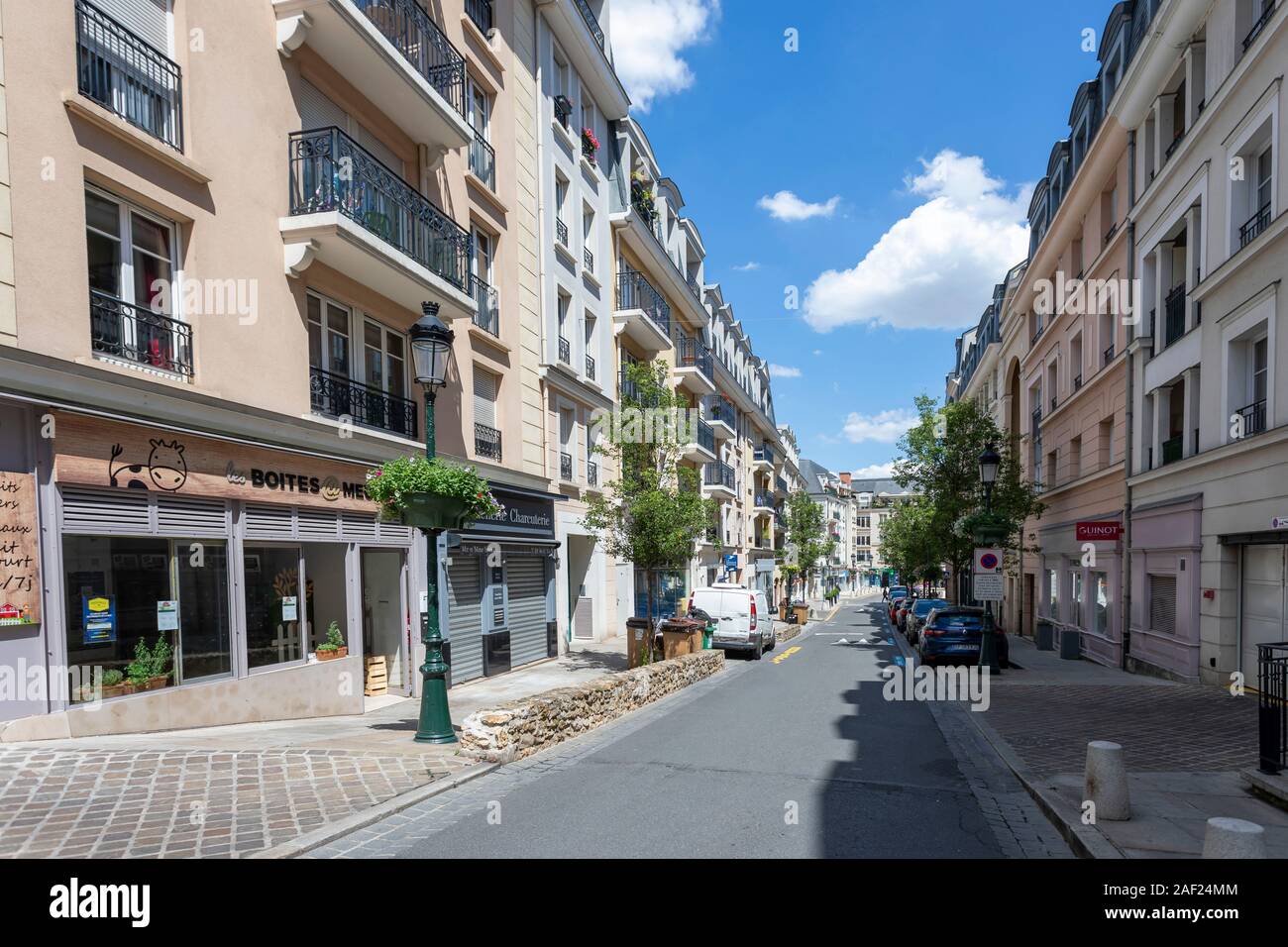 Le Plessis-Robinson (Paris area): real estate in the Grande Rue street, in the district of Coeur de ville. Stock Photo