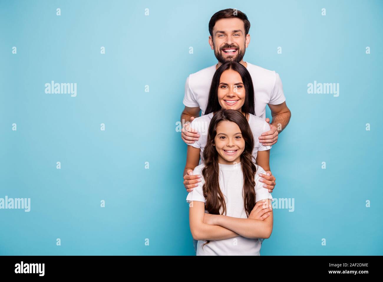Portrait of positive cheerful stack of mom mommy dad daddy schoolkid ...