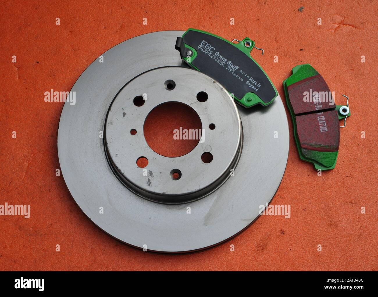 Car disk brakes and pads Stock Photo Alamy