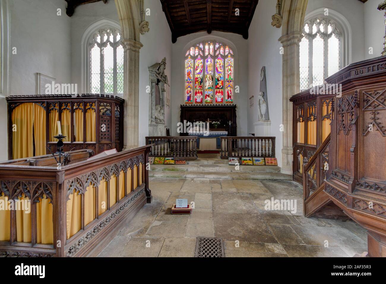 Church whiston northamptonshire hires stock photography and images Alamy