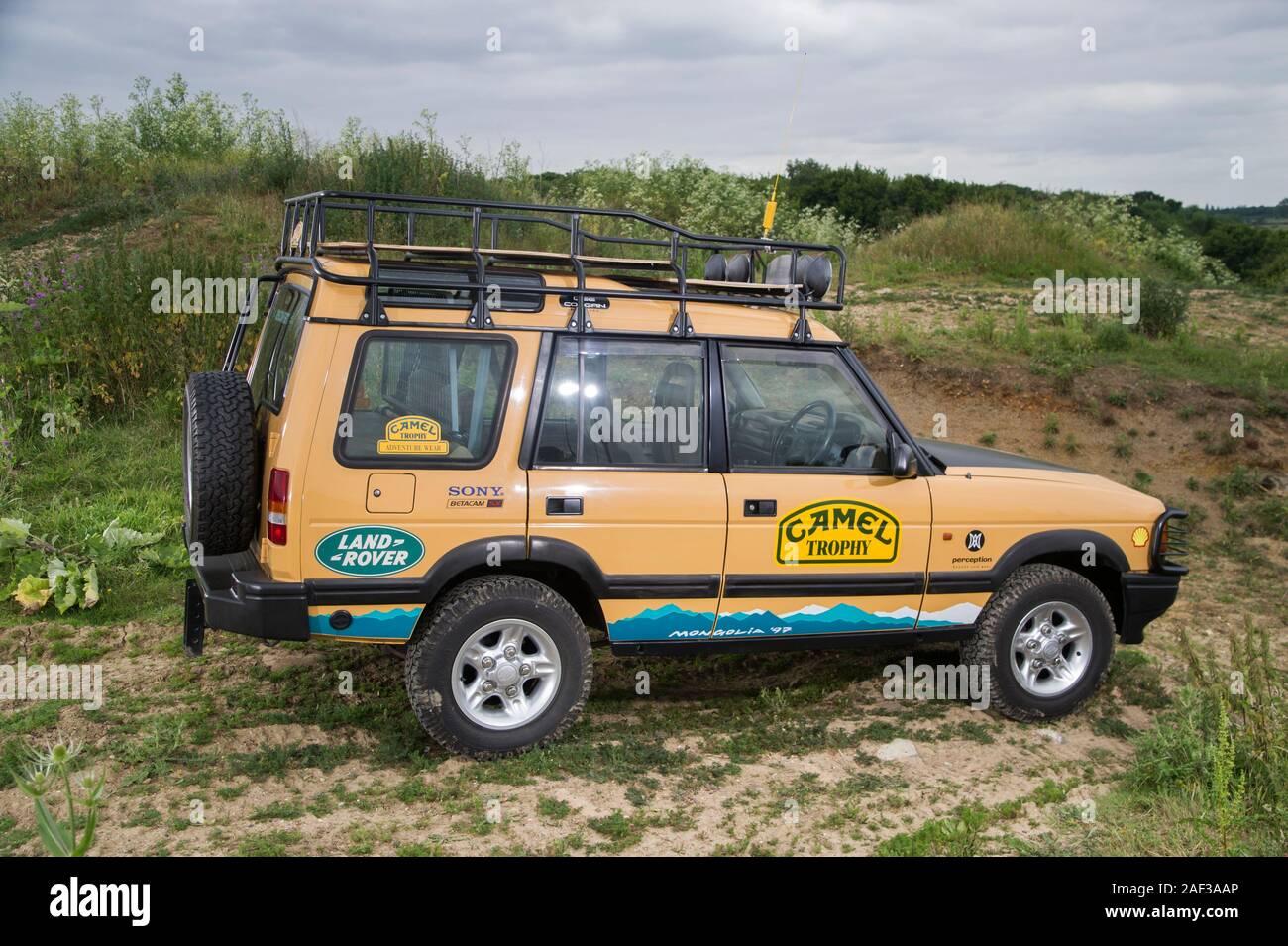 Camel Trophy 1997 Mk1 Land Rover Discovery off roader Stock Photo