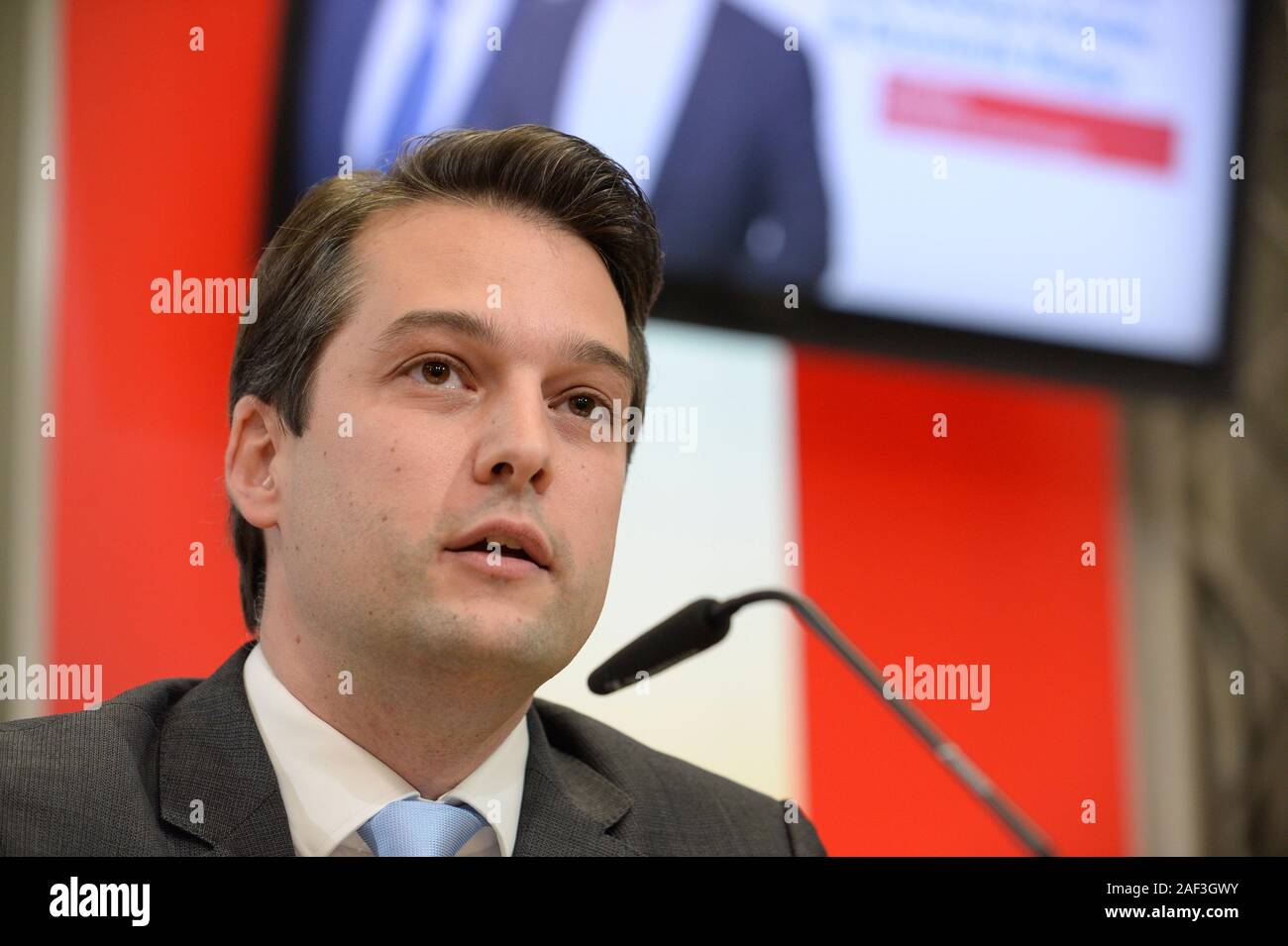 Vienna, 12th December, 2019.  The Vienna Freedom Party Austria (FPÖ) Dominik Nepp gives a press conference about the split-off of three FPÖ mandataries and the re-founding of the "Alliance for Austria (ADÖ)". Credit: Franz Perc / Alamy Live News Stock Photo
