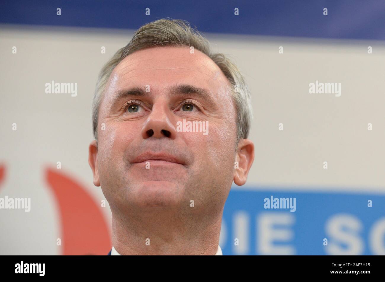 Vienna, Austria. 12th December, 2019.  FPÖ (Freedom Party Austria)   federal party chairman Norbert Hofer gives a press conference about the split-off of three FPÖ mandataries and the re-founding of the 'Alliance for Austria (ADÖ)'. Credit: Franz Perc / Alamy Live News Stock Photo