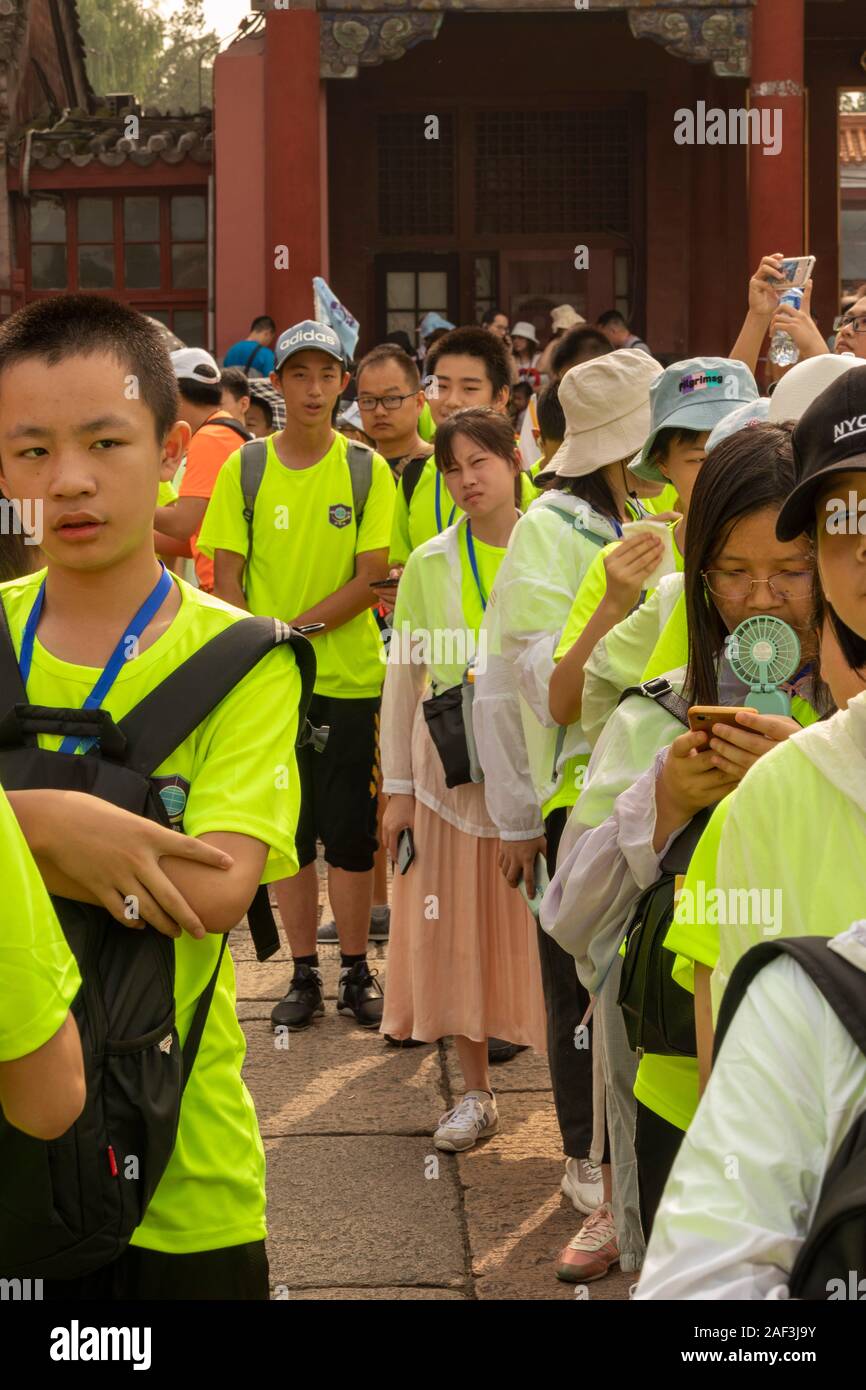 schoolchildren on field trip to Tiananmen Square and Forbidden City, Beijing, China Stock Photo