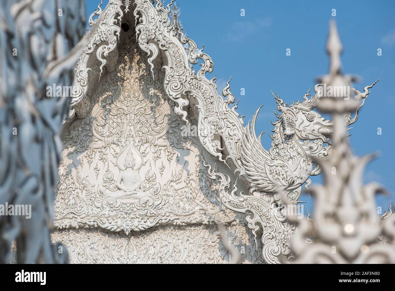 The White temple of Wat Rong Khun in Chiang Rai, Thailand Stock Photo ...