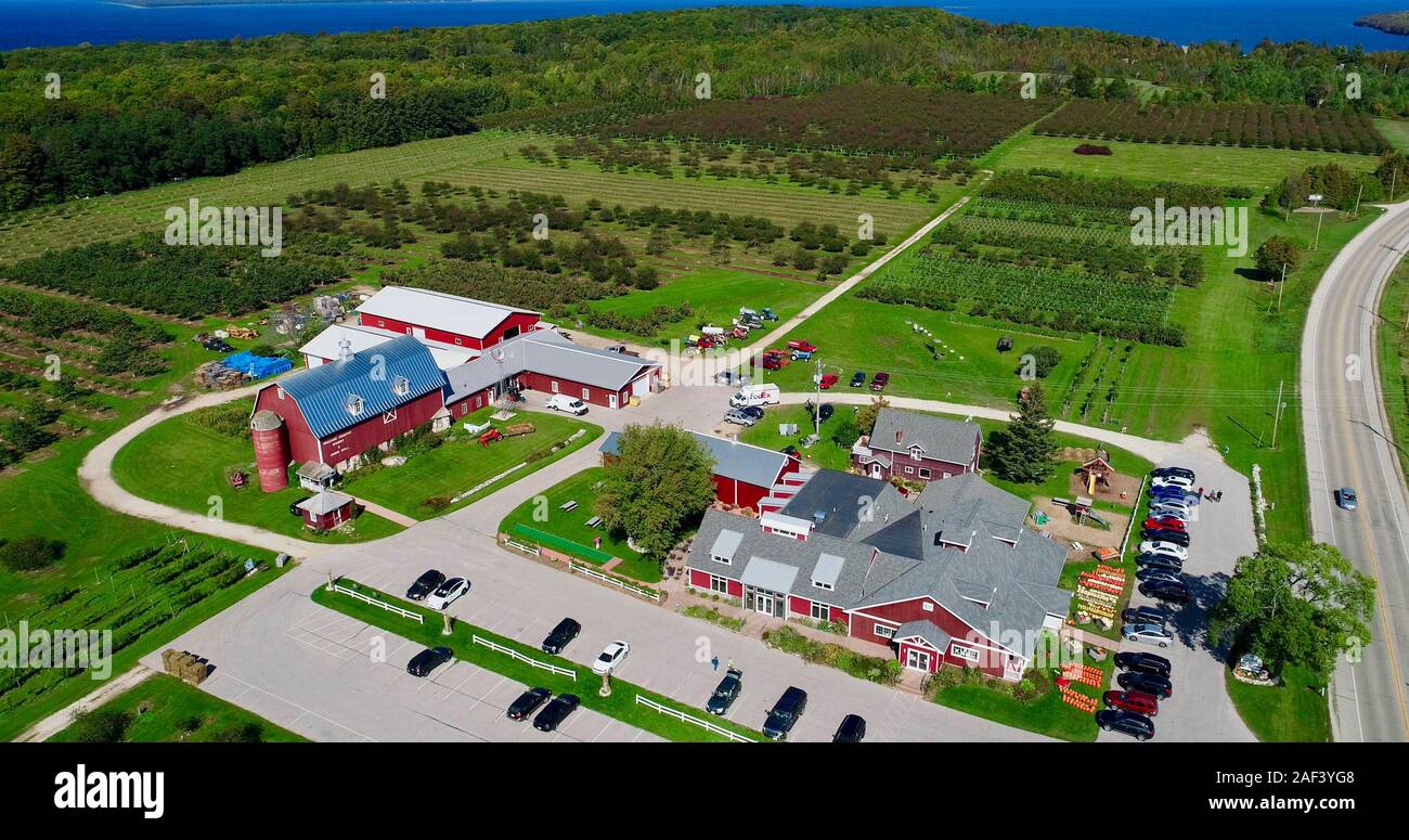 Orchard barn hires stock photography and images Alamy