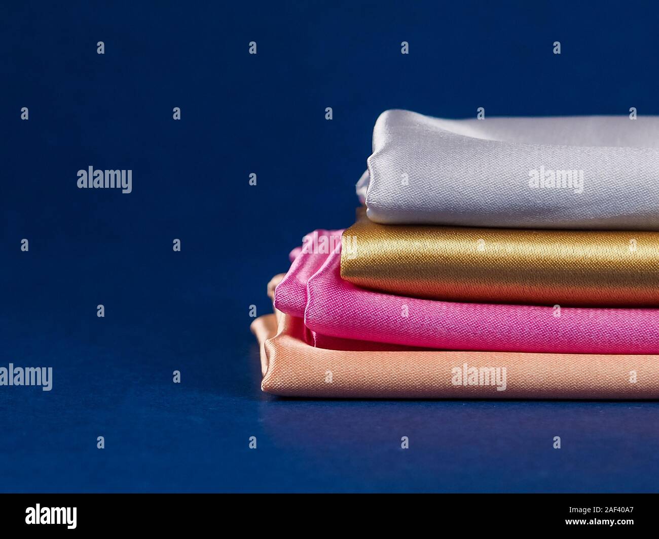 Cloth color samples hires stock photography and images Alamy