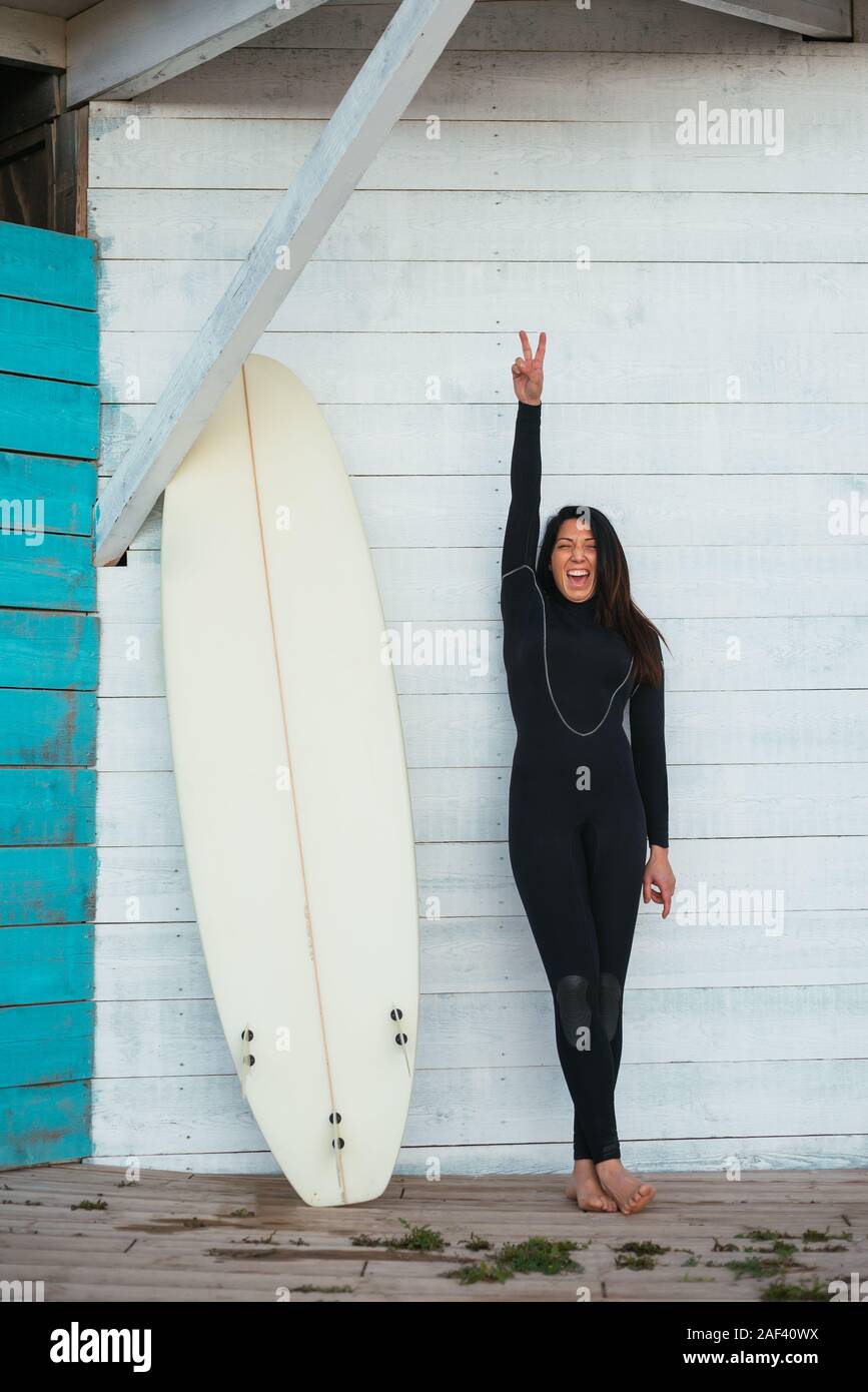 Woman surfboard hi-res stock photography and images - Alamy